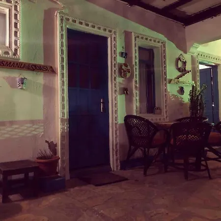 Zirkon Doga Butik B&B *
